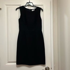 Lovely Classic Ann Taylor Loft Little Black Sheath Dress Sz 2. Very well made!